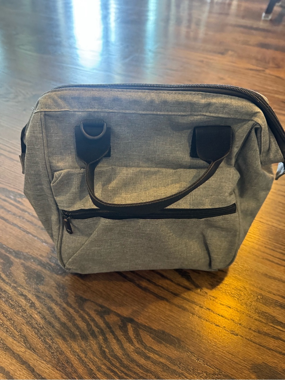 Insulated lunch cooler bag